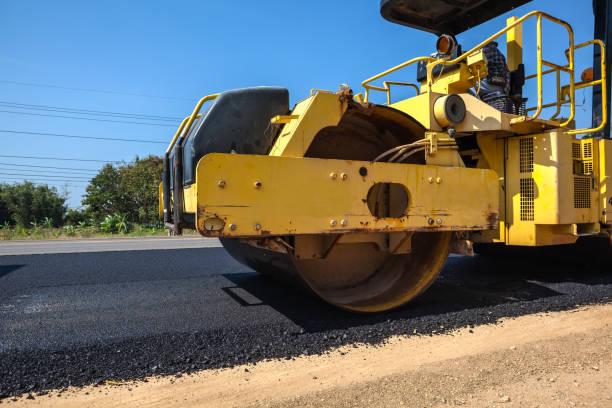 Best Driveway Paving Company  in Laurie, MO